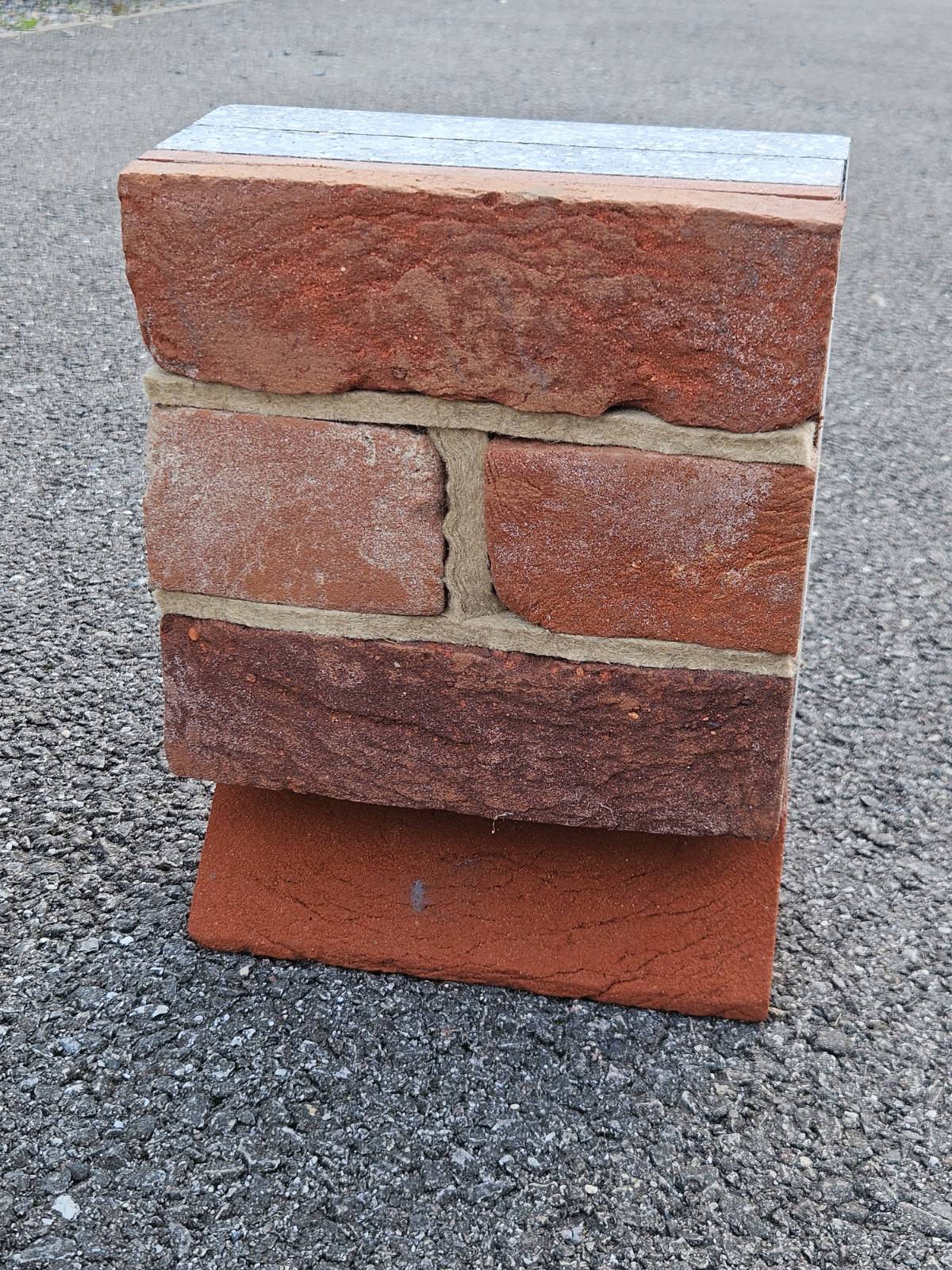 Style of bat brick
